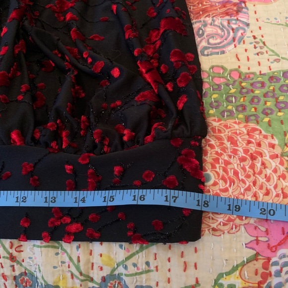 Zara velvet cross over top - Picture 8 of 9